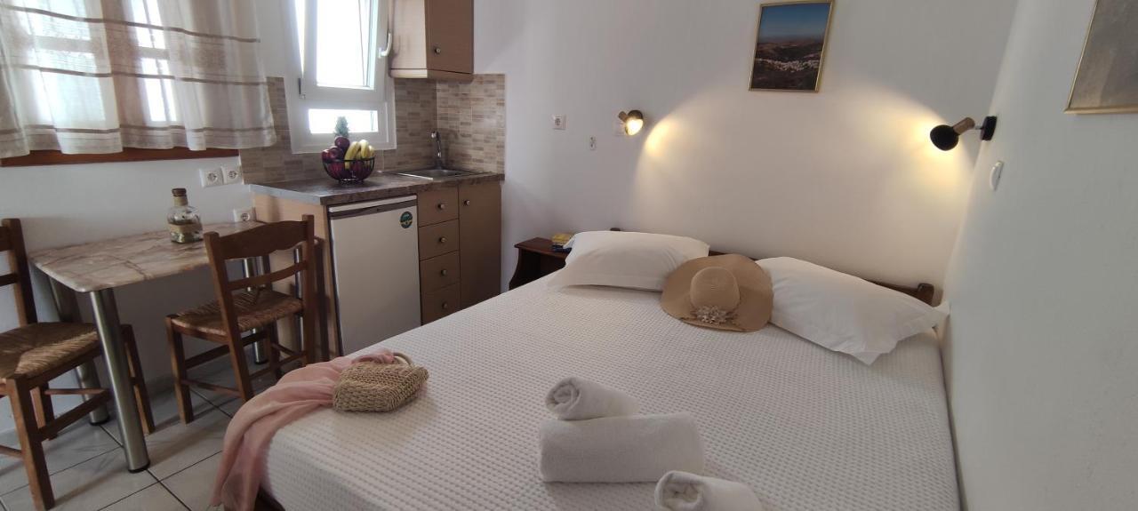 Καπετάνος Δωμάτια Naxos City Εξωτερικό φωτογραφία